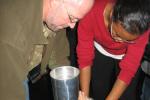 Peru grinding herbs